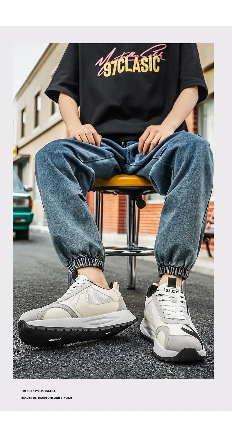 Men's Korean-Style Trendy White Sneakers Fashionable Sports And Casual Shoes for Younger Men