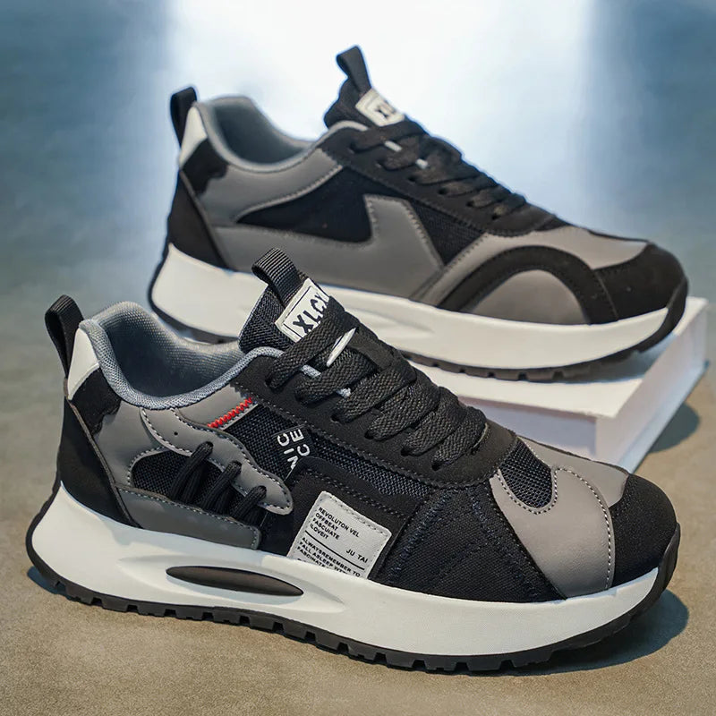 Men's Korean-Style Trendy White Sneakers Fashionable Sports And Casual Shoes for Younger Men